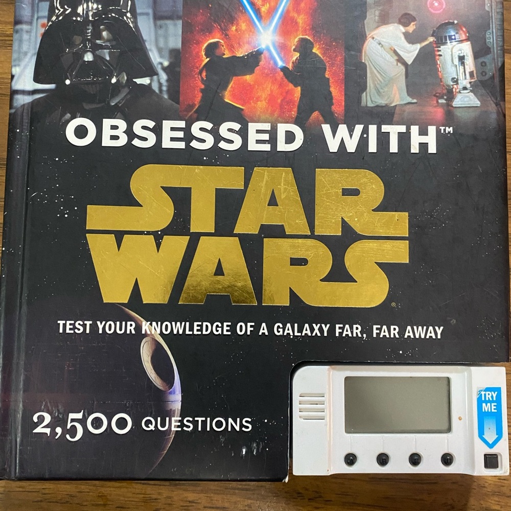Star Wars Trivia Book with Electronic Quiz